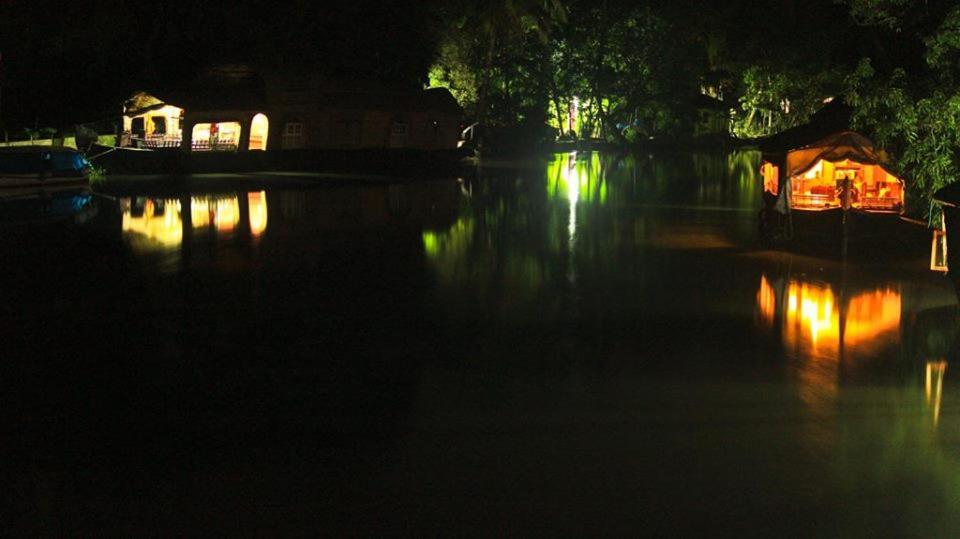 Sea Breeze Beach Home Alappuzha Buitenkant foto